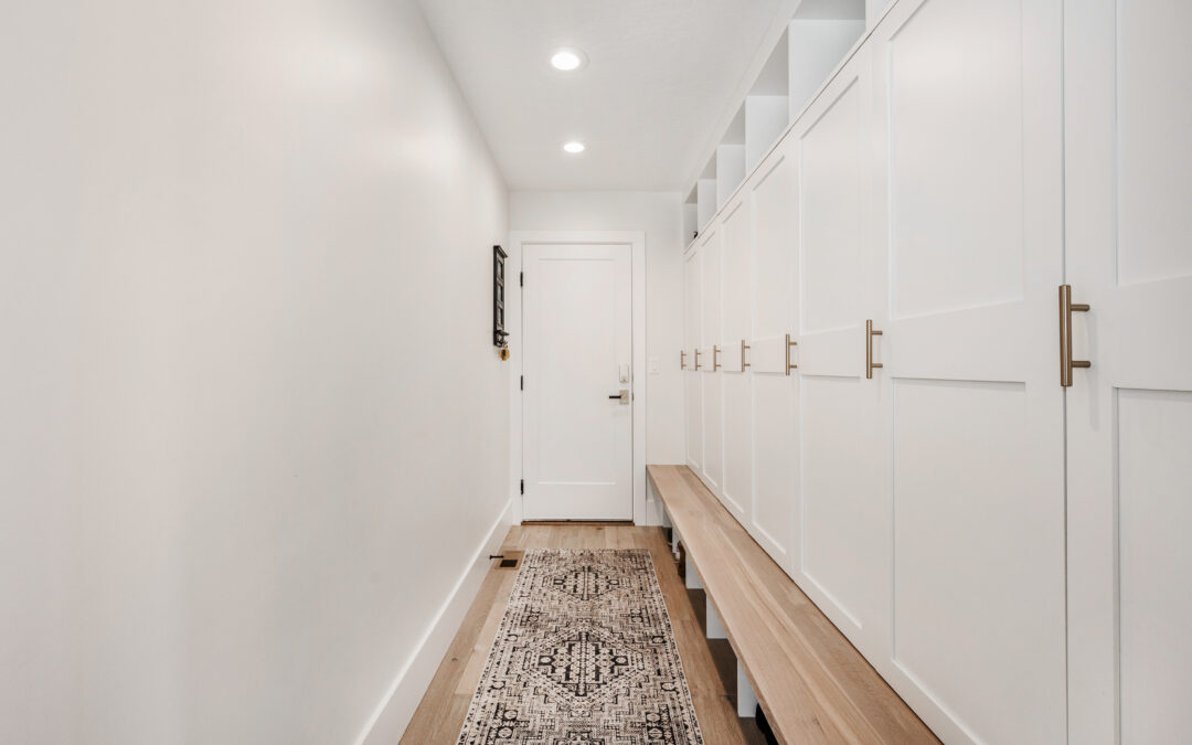 Mudroom – Other custom clinic